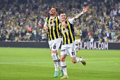Fenerbahçe, taraftarı önünde Zimbru’yu 5 golle geçti