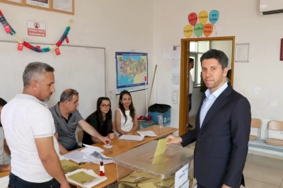 Başkan Mehmet Ay oyunu kullandı