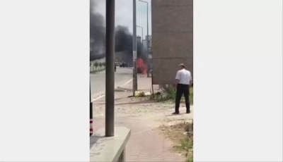 Otomobil alev alev yandı