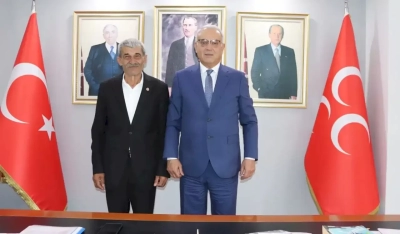 MHP Saimbeyli’de bayrak değişimi…