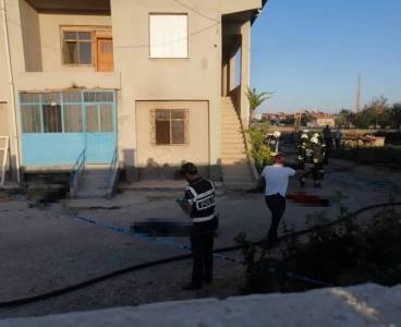 Eve silahlı saldırı düzenleyip yaktılar: 7 ölü