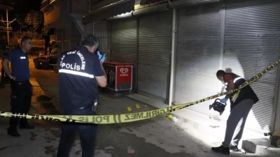 Ünlü otelin 7'nci katından düşen kadın ağır yaralandı