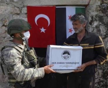Türk Askeri İdlib'de yardıma devam ediyor