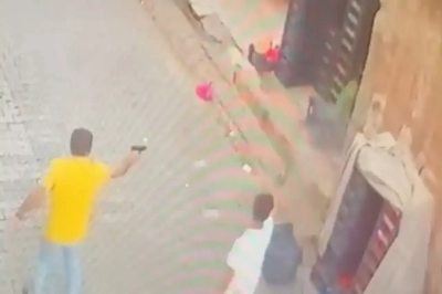 Sokak ortasında damatlarına kurşun yağdırdılar