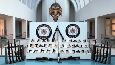 Adana Emniyeti 101 ruhsatsız silah ele geçirdi