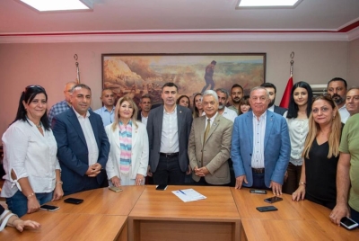 İyi Partili Meclis Üyesi CHP’ye katıldı