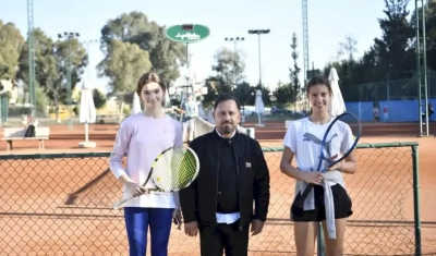 Sarıçam’da UA İnternational J30 Tenis Turnuvası Heyecanı