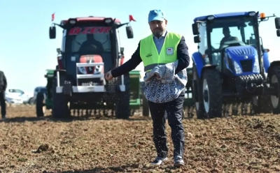 Başkan Uludağ tarıma ve hayvancılığa verdiği desteğinde hız kesmiyor
