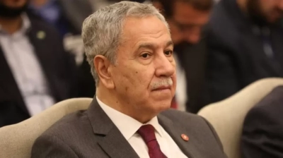 Bülent Arınç: Ne mayısta ne haziranda seçim olamaz