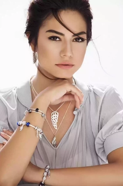 Demet Özdemir