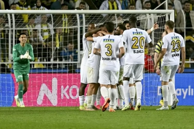 Fenerbahçe, hakemi geçemedi!