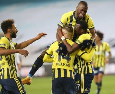 Fenerbahçe, Ankaragücü'nü 3 golle yendi