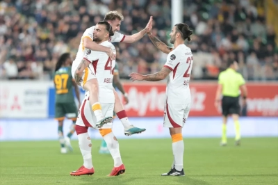 Galatasaray, hedefe doğru dolu dizgin ilerliyor