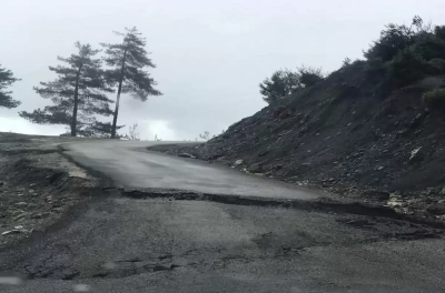 Kozan'da Heyelan Nedeniyle 9 Köyün Yolu Kapandı