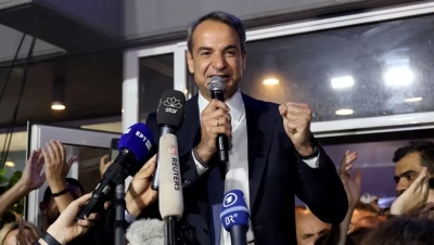Yunanistan’da seçimin galibi Miçotakis oldu