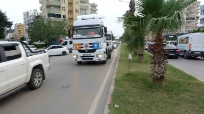 Kozan’da seçim zaferi coşkusu