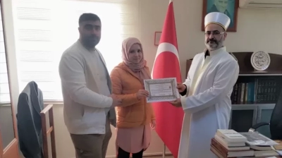 Mersin’de Rus uyruklu kadın Müslüman oldu