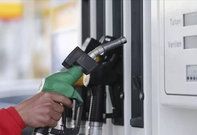 Benzin ve motorine zam geldi! 25 TL sınırı aşıldı