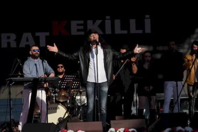 Ahmet Zenbilci Bulvarı, Murat Kekilli konseriyle açıldı