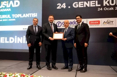 MÜSİAD Adana’da bayrak değişimi