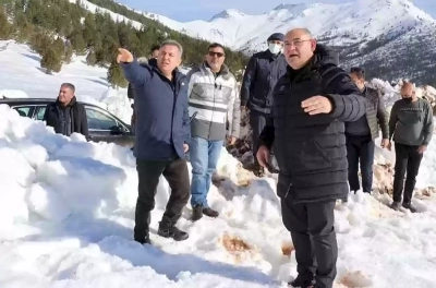 Vali̇ Elban'dan Elmali Boğazinda "Kayak Merkezi̇" İncelemesi̇