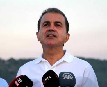 AK Partili Ömer Çelik: Yanan alanların yapılaşmaya açılacağı yalan