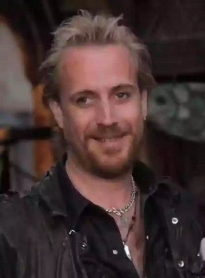 Rhys Ifans