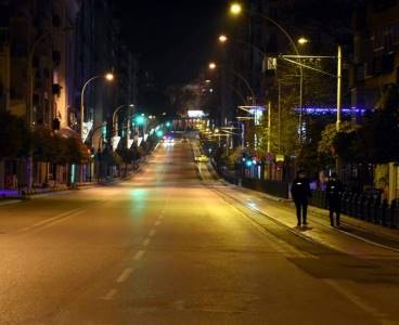17 günlük tam kapanma başladı