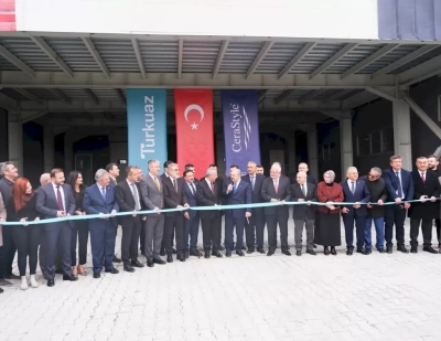 Sanayi ve Teknoloji Bakanı Mustafa Varank Turkuaz Seramik'te