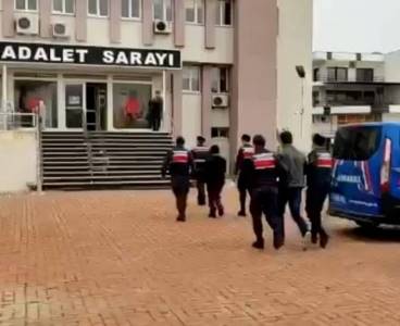 Zorla fuhuş yaptırılan iki kadın kurtarıldı