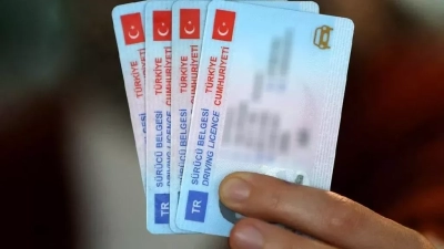 125 cc’nin altındaki motorları kullanmak için ’B sınıfı’ ehliyet yeterli sayılacak