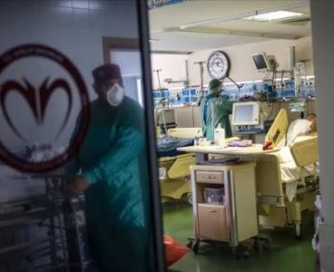 Koronavirüs günlük vaka verilerinde 5 bin bandına gelindi