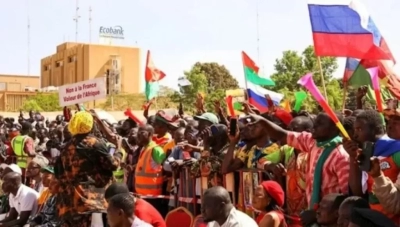 Bir millet uyanıyor: Fransa Afrika’dan kovuluyor