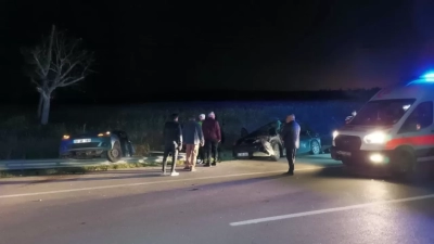 D58 karayolunda zincirleme trafik kazası: 1’i polis 2 ölü, 4 yaralı