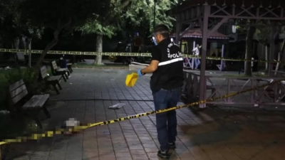 Hürriyet Mahallesi’nde silahlı saldırı: 2’si ağır 4 yaralı